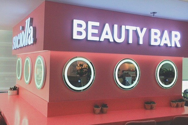 Gương cho spa với những mẫu đẹp nhất 2025 tại Dehome