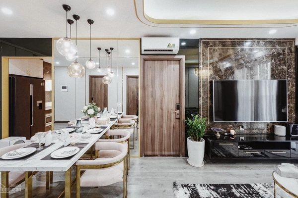 Chọn gương trang trí phòng khách cần lưu ý điều gì?