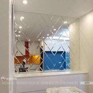 Gương ghép dán tường cho phòng khách DT75