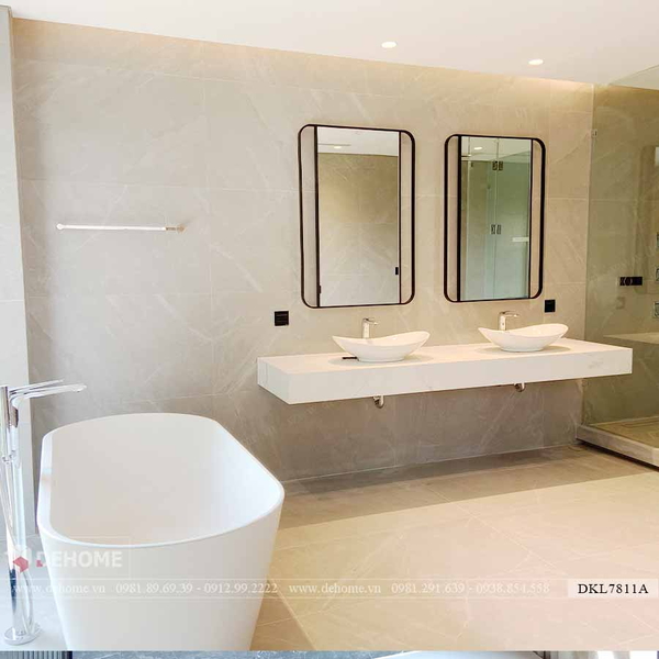 Gương Treo Tường Phòng Tắm Khung Sơn Tĩnh Điện Cao Cấp Dehome - DKL7811A