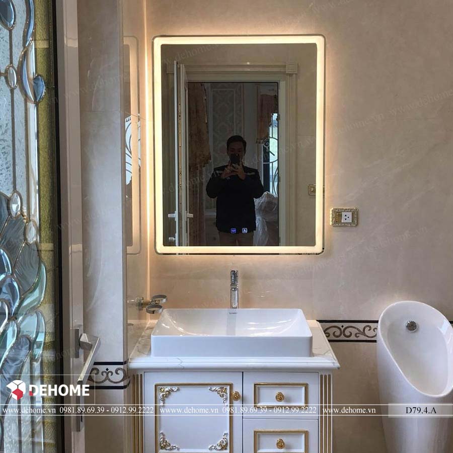 gương đèn led nhà tắm mang lại nhiều công dụng