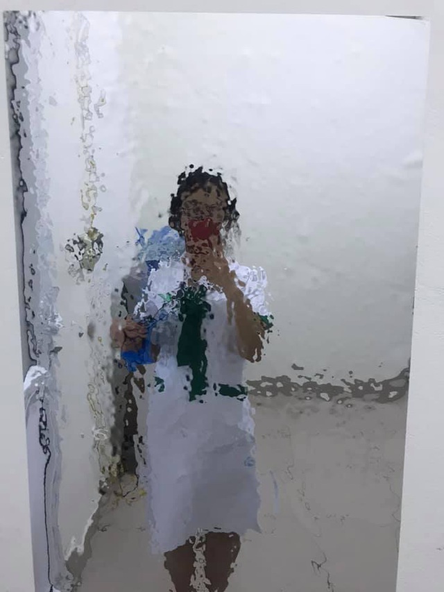 gương dẻo dán tường