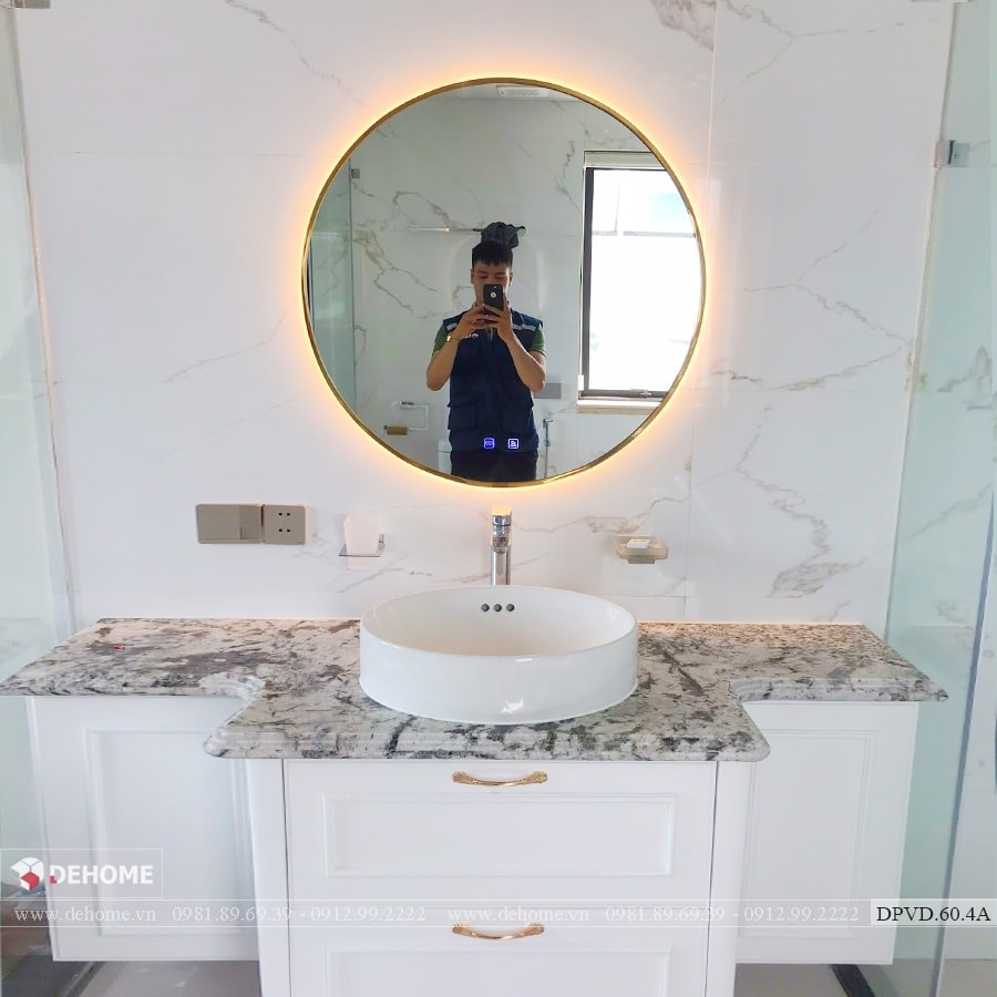 Gương nhà tắm có led